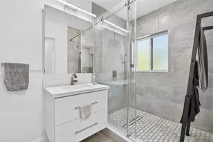 2431 SW 4th St, Miami, FL 33135 - Photo 24