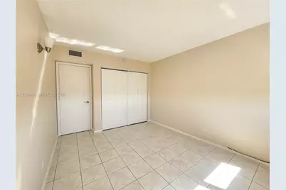 2025 NE 164th St #503, North Miami Beach, FL 33162 - Photo 16