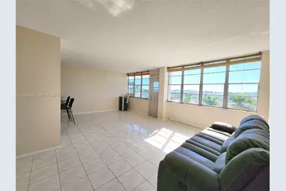 2025 NE 164th St #503, North Miami Beach, FL 33162 - Photo 8