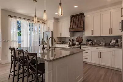 15623 NW 5th St, Pembroke Pines, FL 33028 - Photo 10