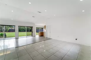 17766 SW 154th Pl, Miami, FL 33187 - Photo 6