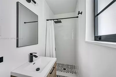 1951 SW 23rd St, Miami, FL 33145 - Photo 34