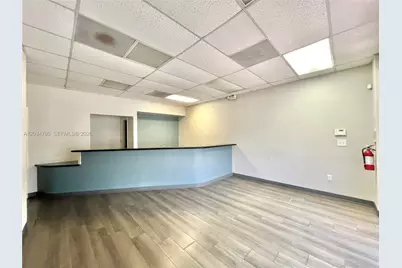 3425 NW 73rd Ave, Miami, FL 33122 - Photo 4