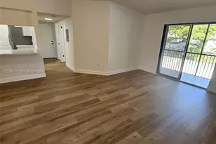 19800 SW 103rd Ct, Cutler Bay, FL 33157 - Photo 6