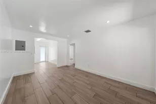 520 NW 104th St, Miami, FL 33150 - Photo 8