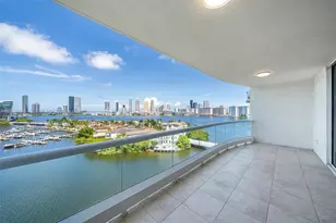 6000 Island Blvd, Aventura, FL 33160 - Photo 18