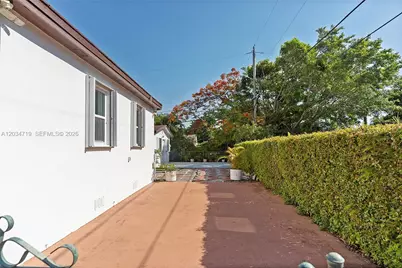 6801 SW 27th St, Miami, FL 33155 - Photo 32