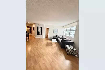 905 Brickell Bay Dr #1422, Miami, FL 33131 - Photo 16
