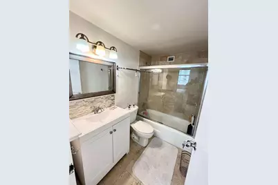 905 Brickell Bay Dr #1422, Miami, FL 33131 - Photo 24