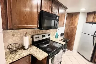 905 Brickell Bay Dr, Miami, FL 33131 - Photo 8