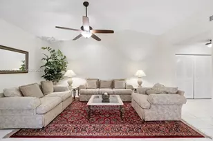 2073 Montpeliar, Weston, FL 33326 - Photo 10