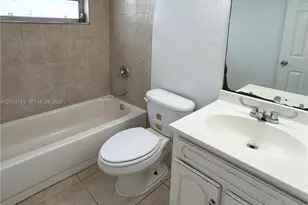8287 NE Miami Ct, Miami, FL 33138 - Photo 10