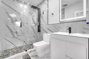 380 W 30th St, Hialeah, FL 33012 - Photo 6