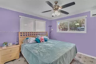380 W 30th St, Hialeah, FL 33012 - Photo 36