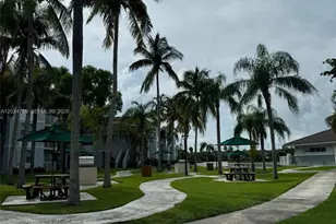 8660 SW 212th St, Cutler Bay, FL 33189 - Photo 2