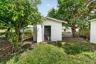 8200 NW 34th Ave, Miami, FL 33147 - Photo 30