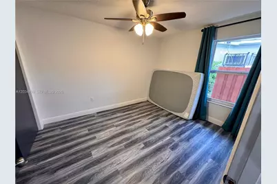 1158 NW 34th Ave #1, Miami, FL 33125 - Photo 12