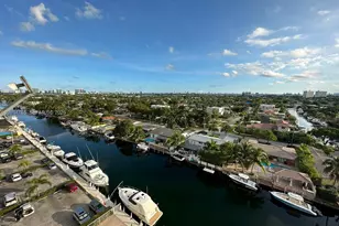 2020 NE 135th St, North Miami, FL 33181 - Photo 1