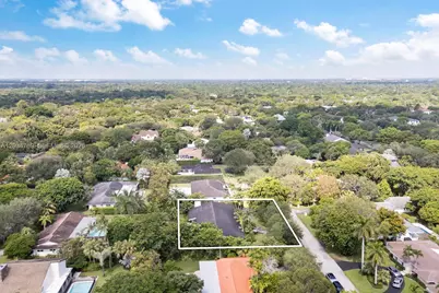 5780 Las Palmas Dr, Coral Gables, FL 33156 - Photo 48