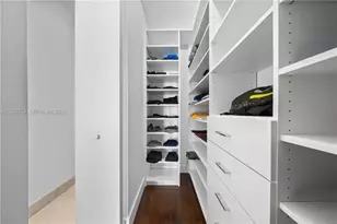 9830 NW 74th Terrace, Doral, FL 33178 - Photo 16