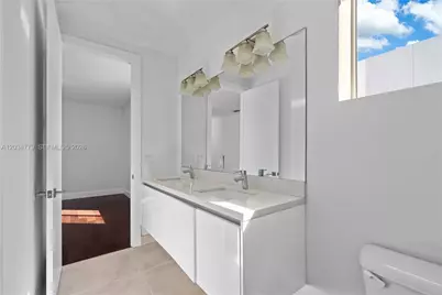 9830 NW 74th Ter, Doral, FL 33178 - Photo 22