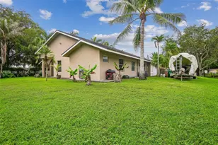 14591 SW 23rd St, Davie, FL 33325 - Photo 48