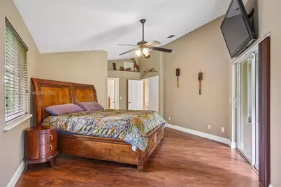 14591 SW 23rd St, Davie, FL 33325 - Photo 10