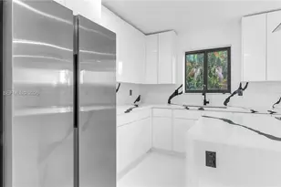 3810 NW 6th St, Lauderhill, FL 33311 - Photo 12