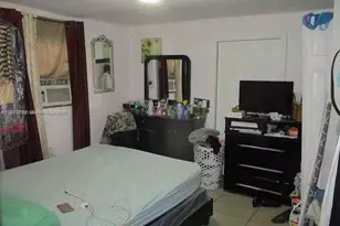 10040 NW 8th Ave, Miami, FL 33150 - Photo 18