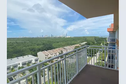2450 NE 135th St #1012, North Miami, FL 33181 - Photo 2