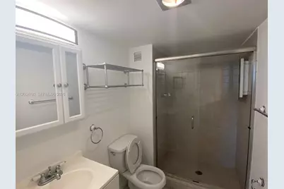 2450 NE 135th St #1012, North Miami, FL 33181 - Photo 16