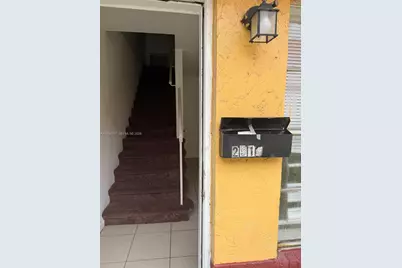 2514 NW 52nd Ave #22C, Lauderhill, FL 33313 - Photo 2