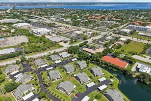 12939 Cherrydale Ct, Fort Myers, FL 33919 - Photo 44