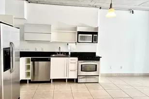 690 SW 1st Ct, Miami, FL 33130 - Photo 2