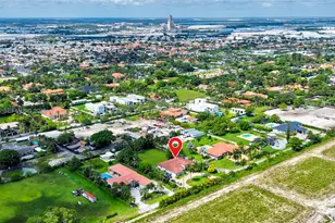 9810 NW 137th St, Hialeah Gardens, FL 33018 - Photo 92