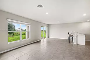 9045 Maywood Cir, Labelle, FL 33935 - Photo 16