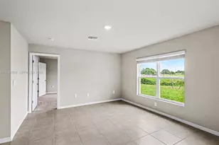 9045 Maywood Cir, Labelle, FL 33935 - Photo 14