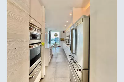 2800 Island Blvd #1803, Aventura, FL 33160 - Photo 16