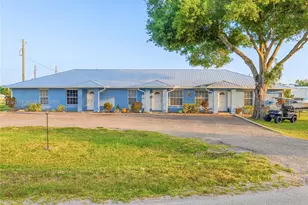 810 SW 2nd St, Okeechobee, FL 34974 - Photo 6