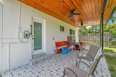 240 Nahkoda Dr, Miami Springs, FL 33166 - Photo 44