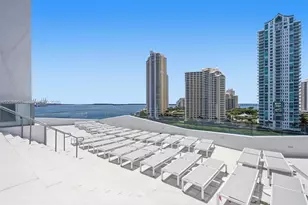 325 S Biscayne Blvd, Miami, FL 33131 - Photo 32