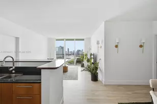 325 S Biscayne Blvd, Miami, FL 33131 - Photo 8