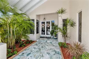 17640 Old Cutler Rd, Palmetto Bay, FL 33157 - Photo 2