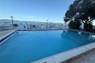2201 Brickell Ave, Miami, FL 33129 - Photo 14