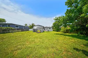 420 NW 145th St, Miami, FL 33168 - Photo 38
