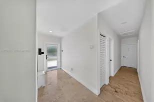 420 NW 145th St, Miami, FL 33168 - Photo 10