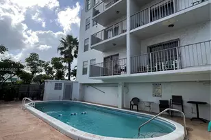 6545 Indian Creek Dr, Miami Beach, FL 33141 - Photo 24
