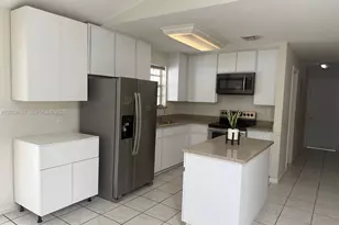 767 SW 5th Terrace, Florida City, FL 33034 - Photo 2