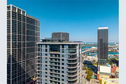 121 NE 5th St #2211, Miami, FL 33132 - Photo 28