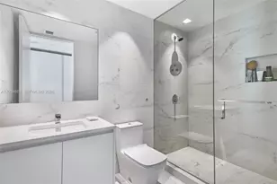 1000 Biscayne Blvd, Miami, FL 33132 - Photo 30